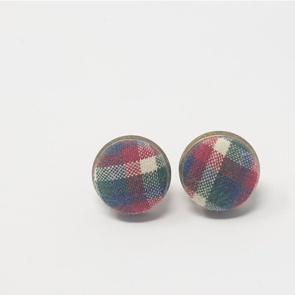 New Handmade | Upcycled Button Stud Earrings - Picture 1 of 4